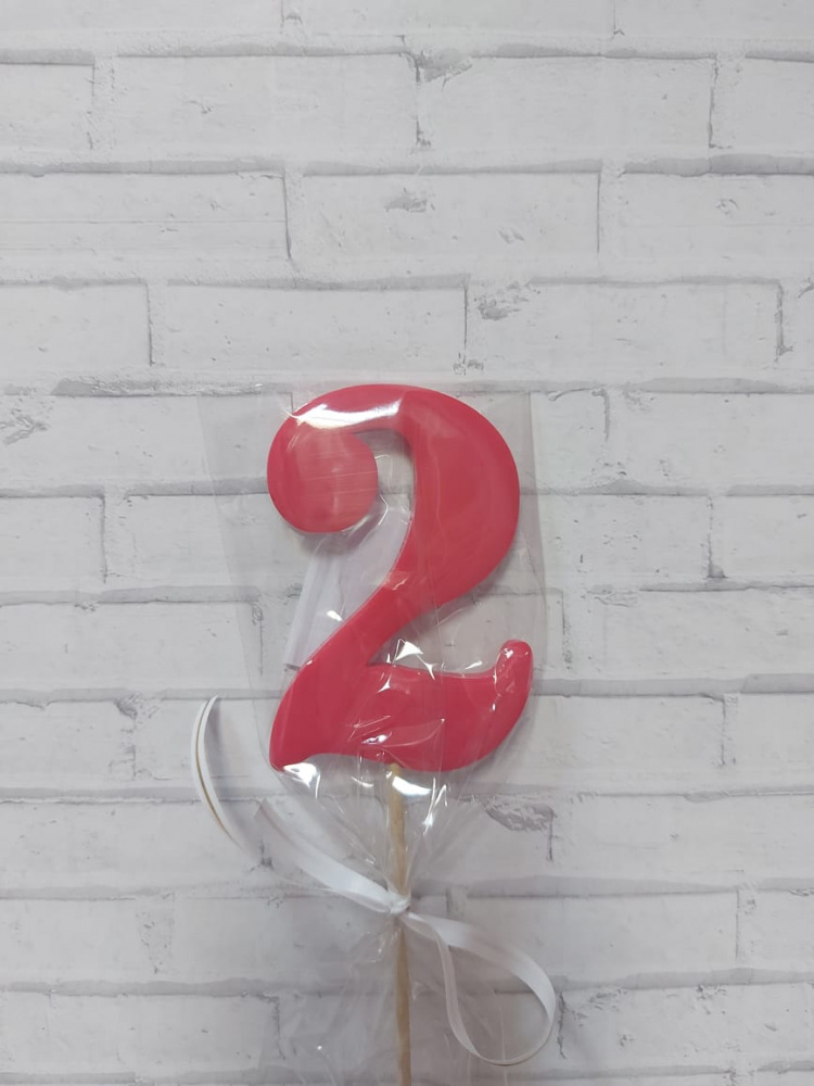 Леденец топпер цифра "2" красный матовый 8см