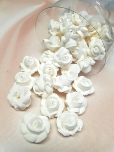 Сахарные розочки 3см 10 шт в ассортименте