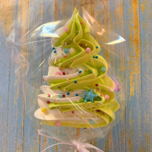 Безе на палочке "Елочка" бело салатовая"