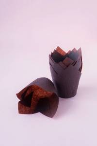 Бумажная форма "Тюльпан" 45/80 коричневый - 20 шт