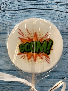 Леденец топпер с печатью "Boom"